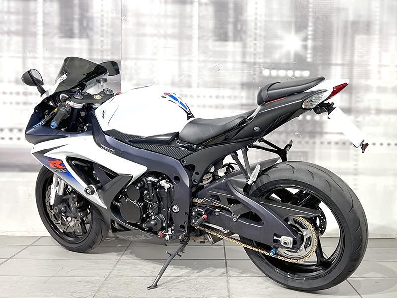 Suzuki GSX-R 750