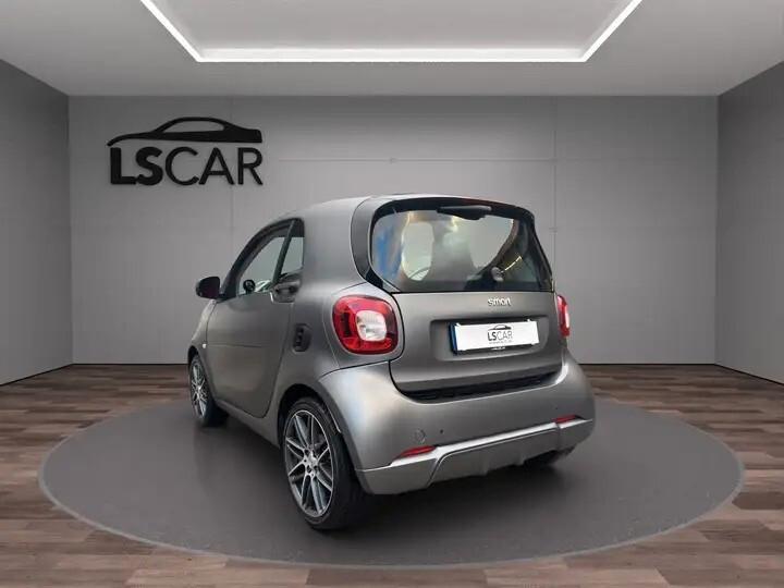Smart ForTwo 70 1.0 Superpassion Allestimento BRABUS UNIPRO-PROMO-FINANZIAMENTO