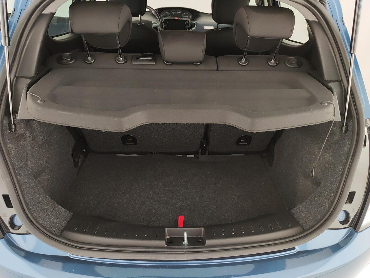 Lancia Ypsilon 1.0 FireFly 5 porte S&S Hybrid Platino