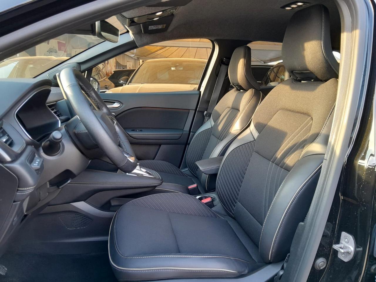 Renault Symbioz Full Hybrid E-Tech 145 CV Iconic
