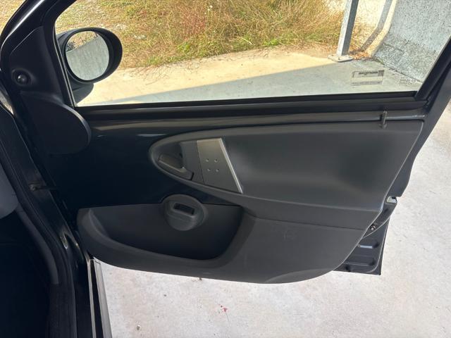 CITROEN C1 1.0 5 porte airdream Pulp OK NEOPATENTATI