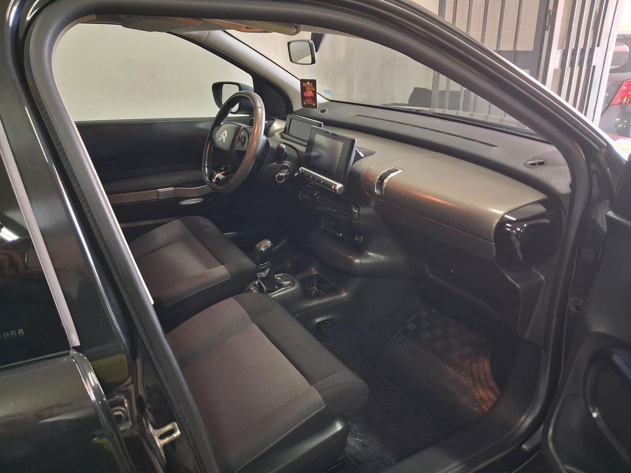 Citroen C4 Cactus 2015 Shine unico prop 65.000km