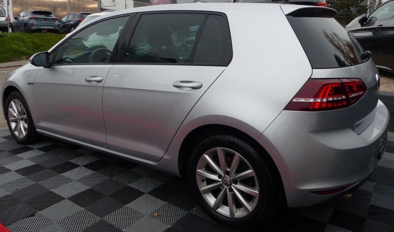 Volkswagen Golf 2.0 TDI DSG 5p. Lounge BlueMotion Technology