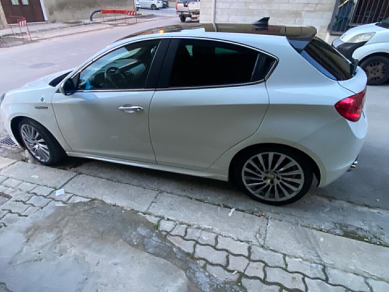 Alfa Romeo Giulietta 1750 TBi Quadrifoglio Verde