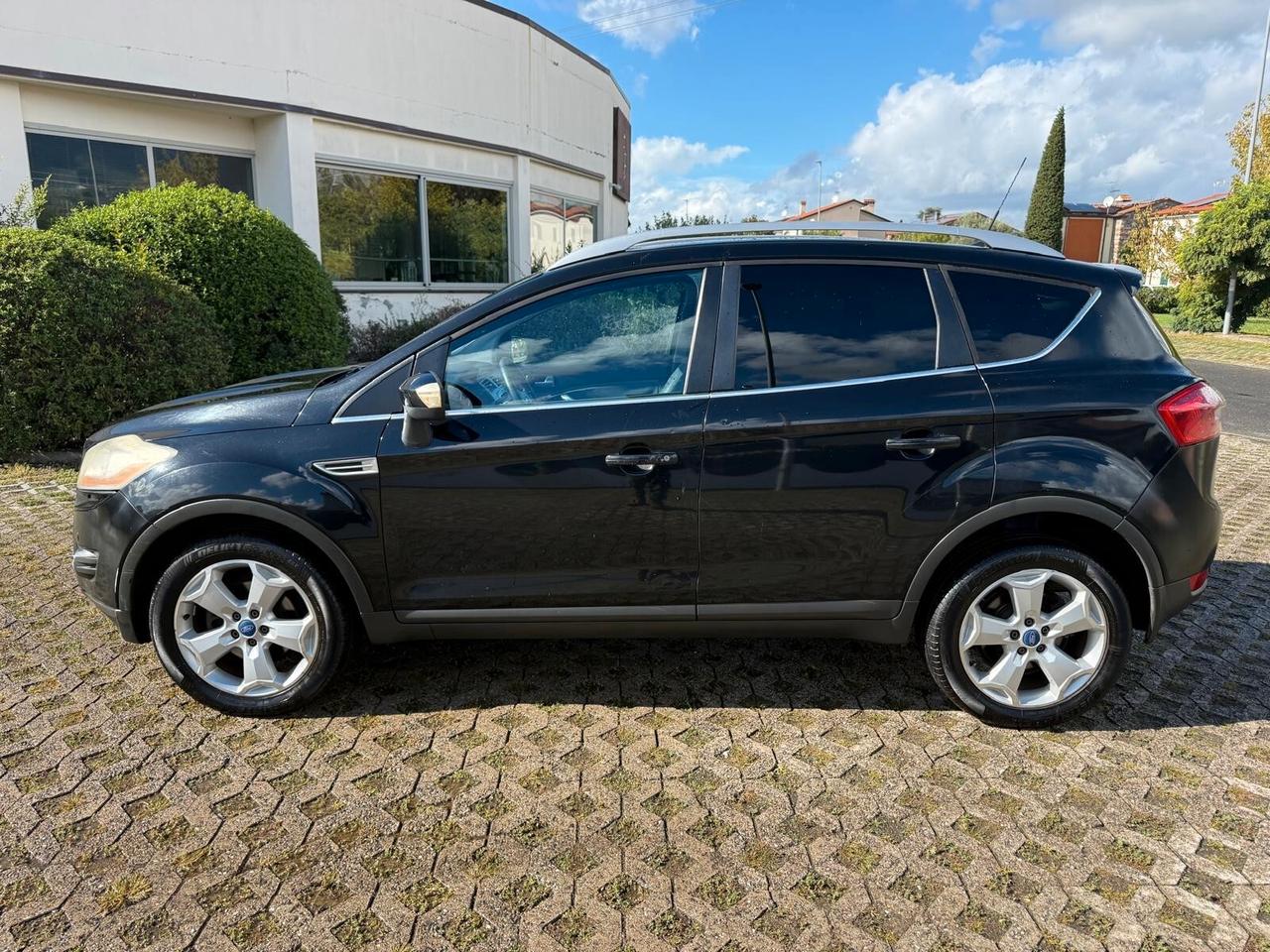 Ford Kuga 2.0 TDCi 136 CV 4WD Titanium DPF