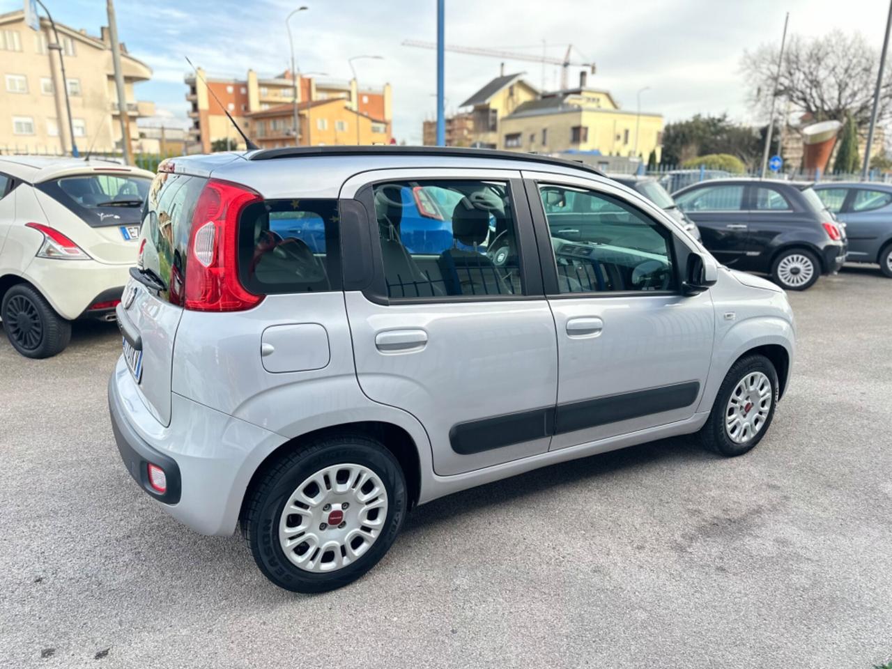 Fiat Panda 1.2 EasyPower GPL Lounge 5 posti con gancio traino estraibile