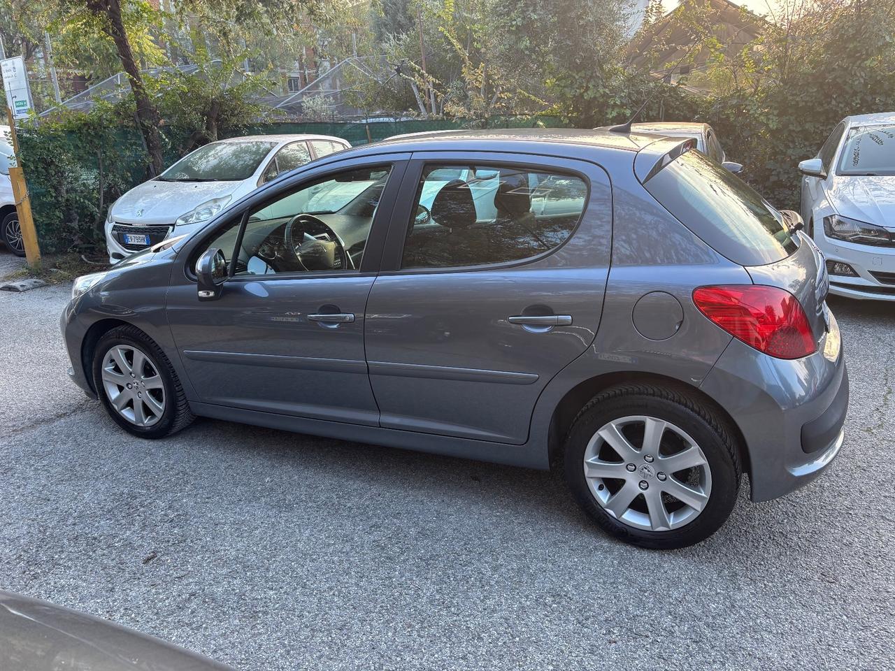 Peugeot 207 1.6 HDi 90CV 5p. XS 98000km