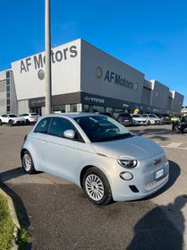 Fiat 500 500e Berlina 42 kWh La Prima