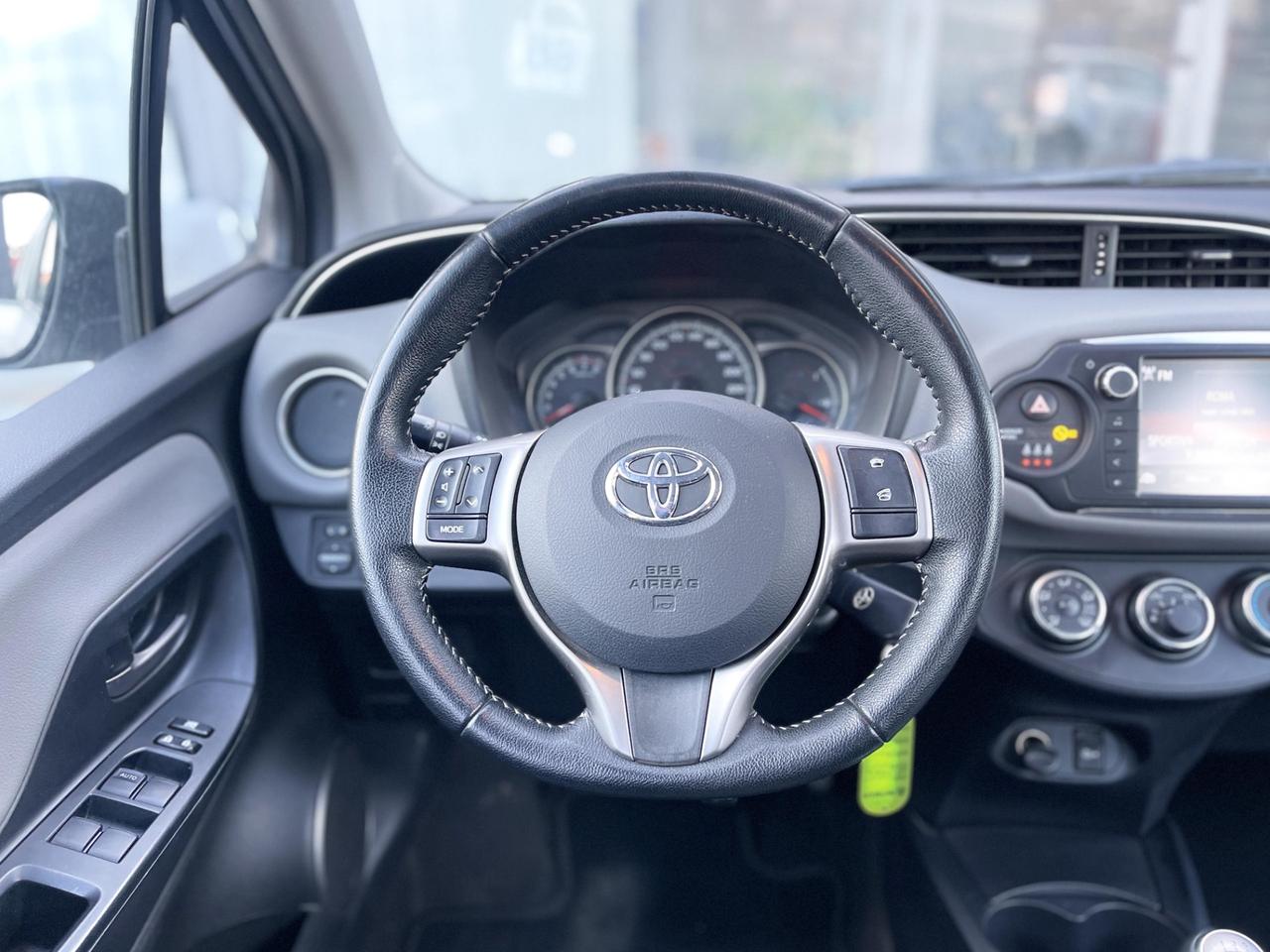 Toyota Yaris 1.0 Benzina 69CV E6 Neo - 2016