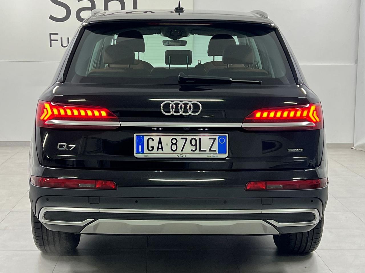 AUDI Q7 II 2019 Q7 50 3.0 tdi mhev Business quattro tiptronic