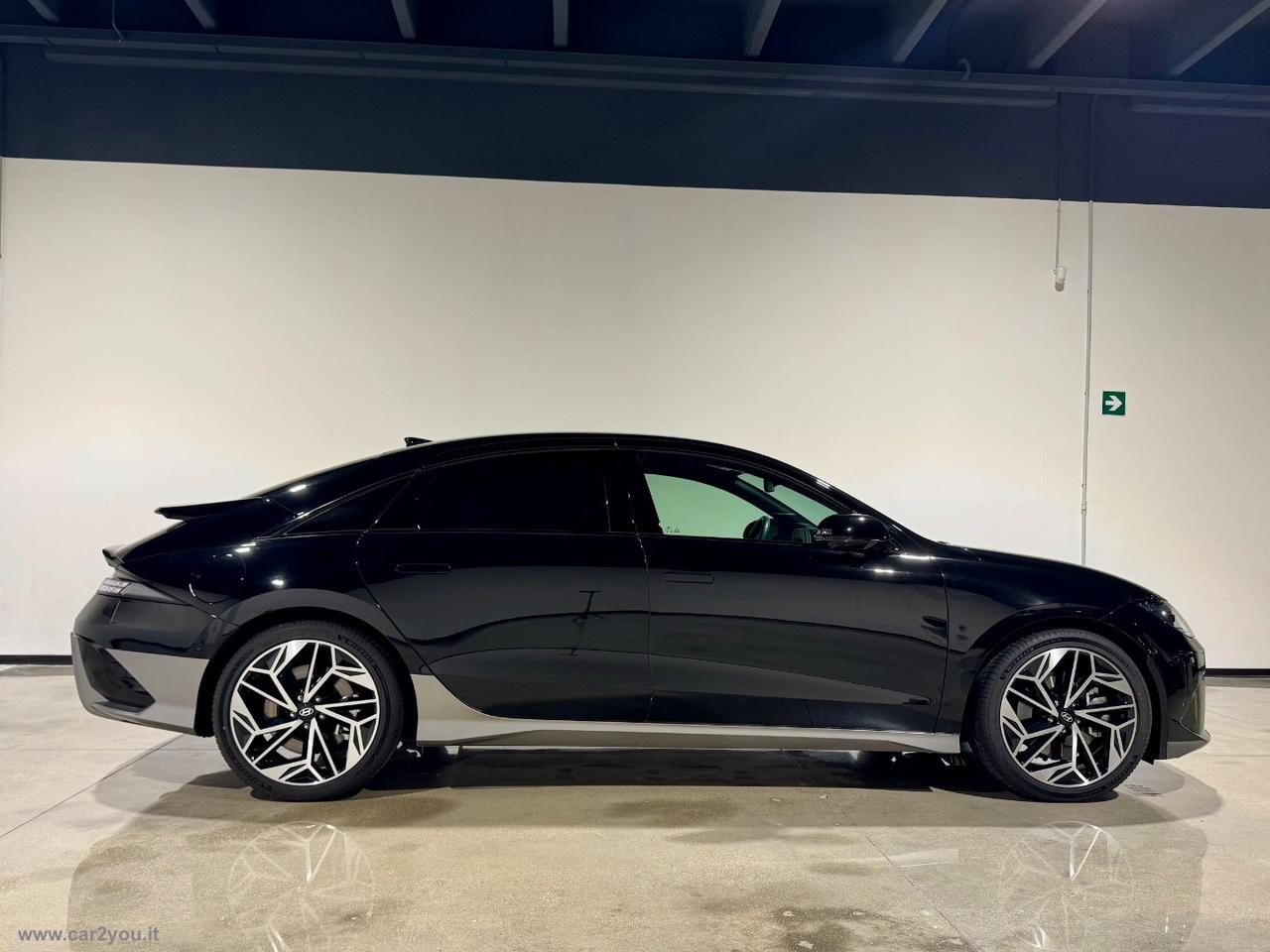 HYUNDAI Ioniq 6 77.4 kWh Evolution