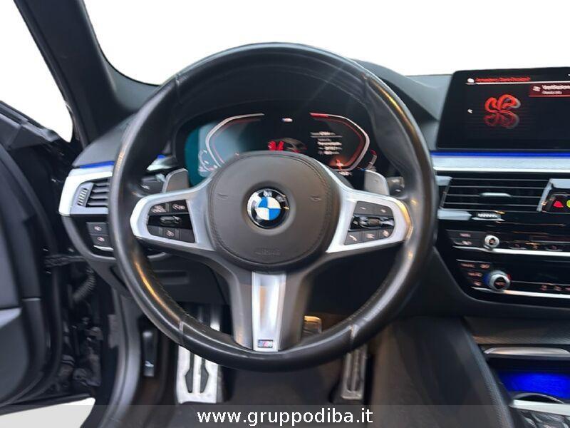 BMW Serie 5 G31 2017 Touring Diese 520d Touring mhev 48V xdrive Msport auto