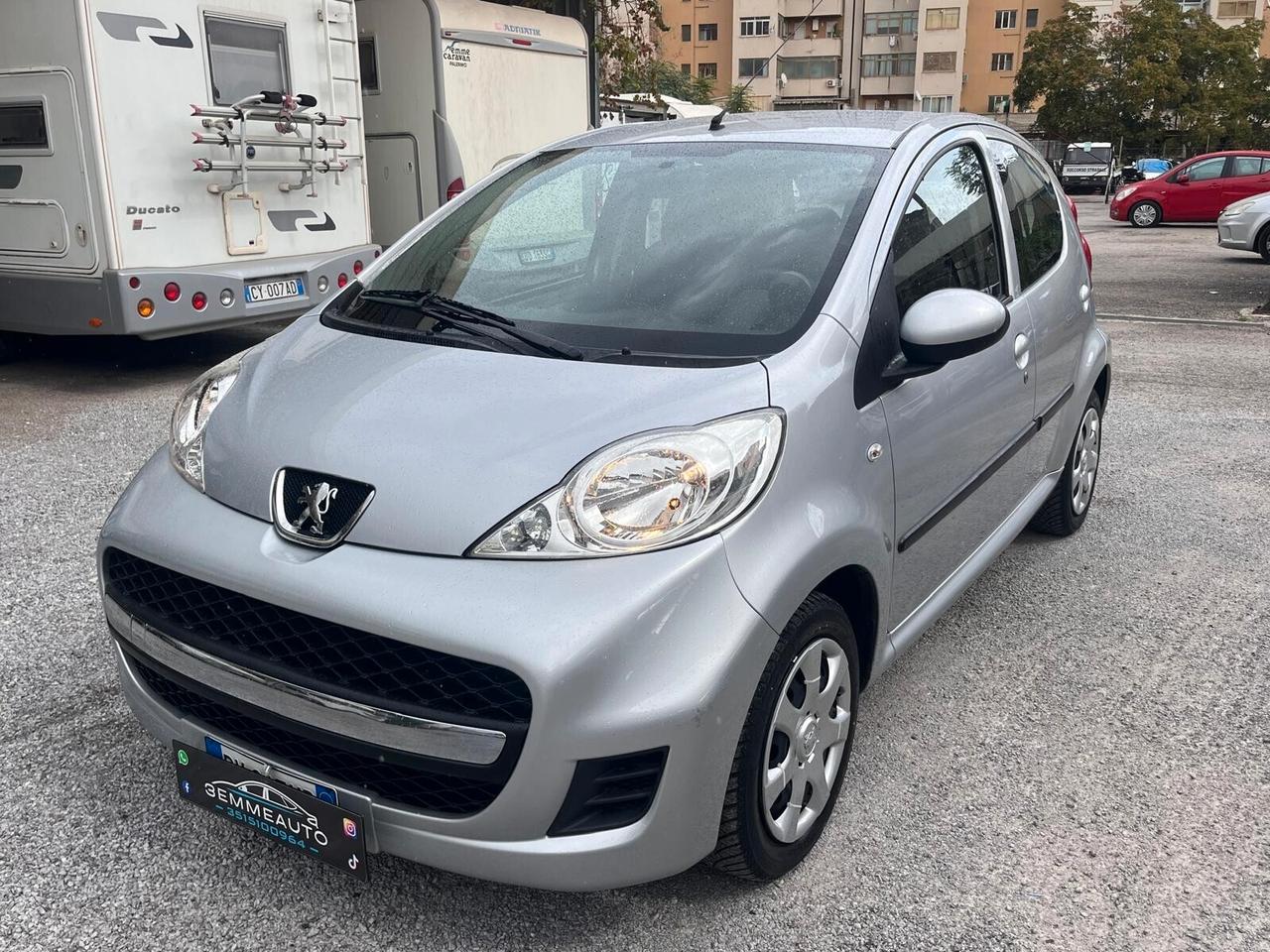 Peugeot 107 1.0 68CV 5p. Allure 70.000KM