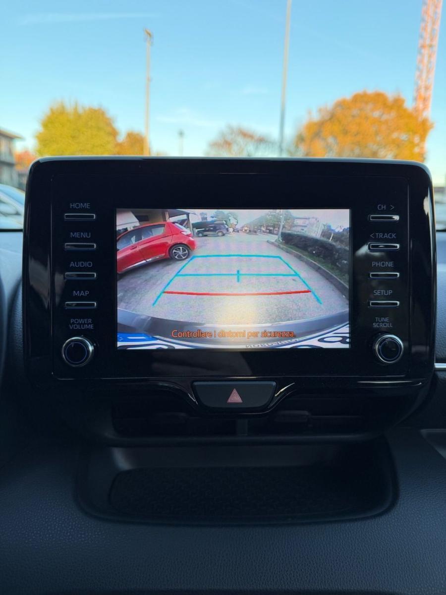 TOYOTA - Yaris - 1.5 Hybrid 5p. E-CVT Busin. *PROMO*