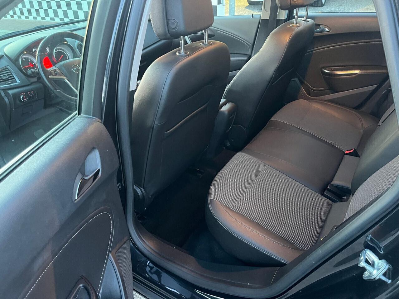 Opel Astra 1.7 CDTI 5 porte Cosmo Unipro 2012