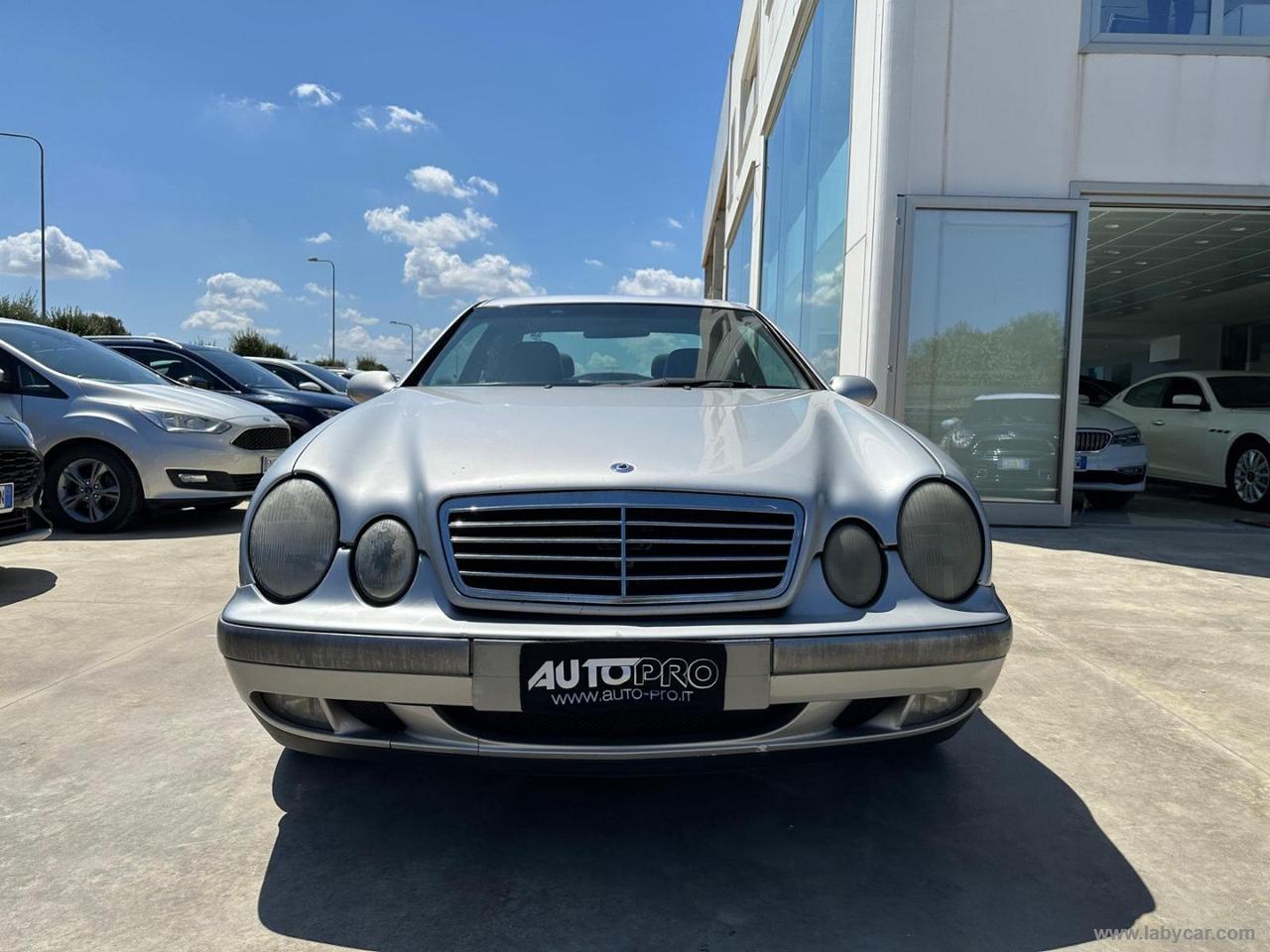 MERCEDES-BENZ CLK 200 Elegance