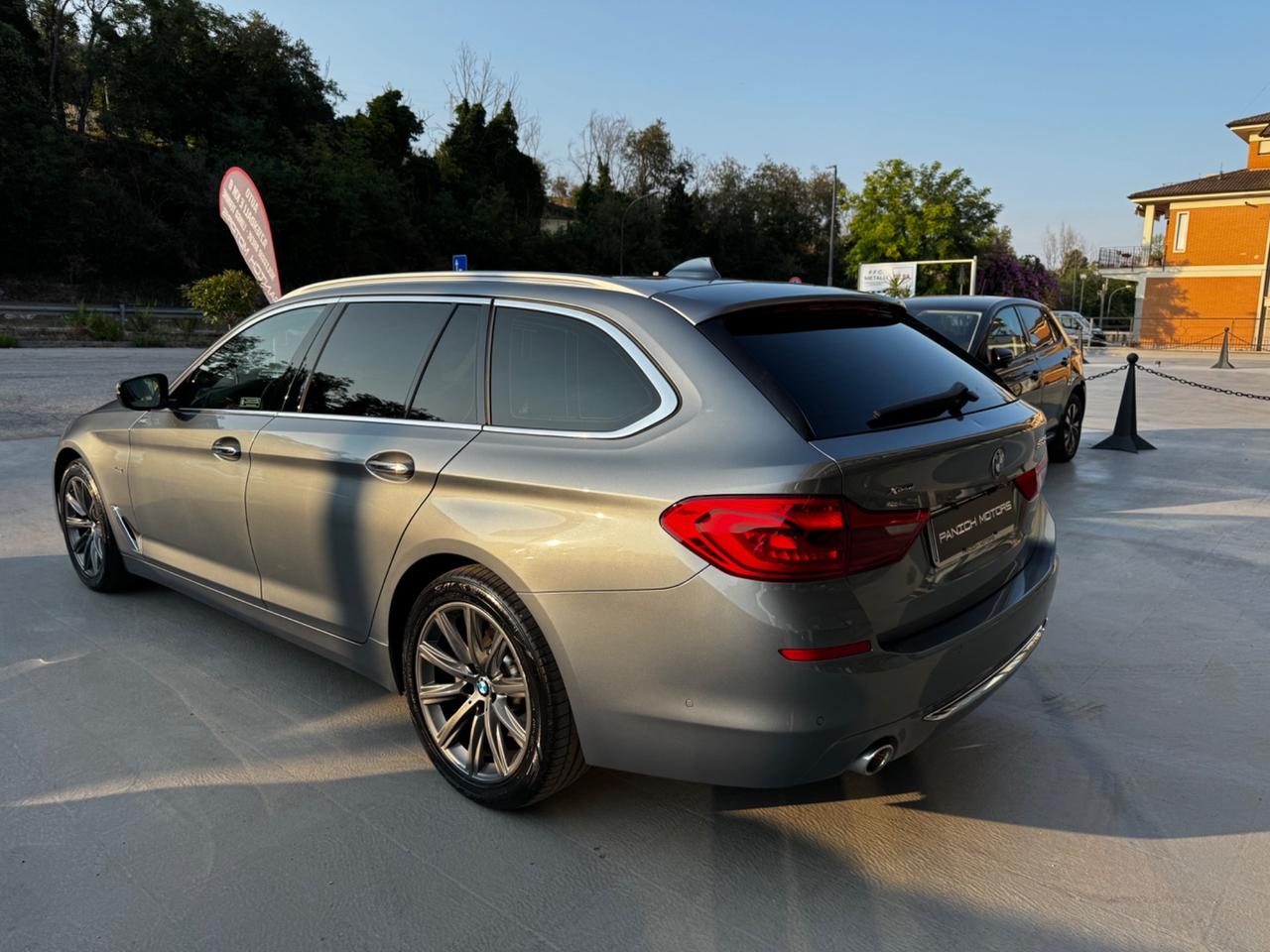 Bmw 520 520d xDrive Touring Luxury