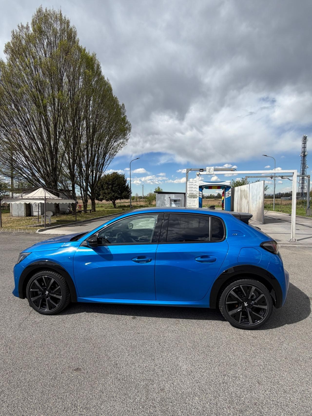 Peugeot 208 PureTech 130 Stop&Start EAT8 5 porte GT Pack