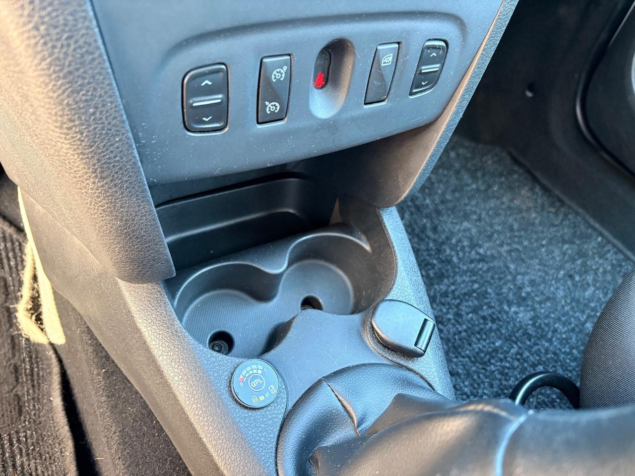 Dacia Logan MCV 0.9 TCe 12V 90CV TurboGPL Start&Stop Lauréate