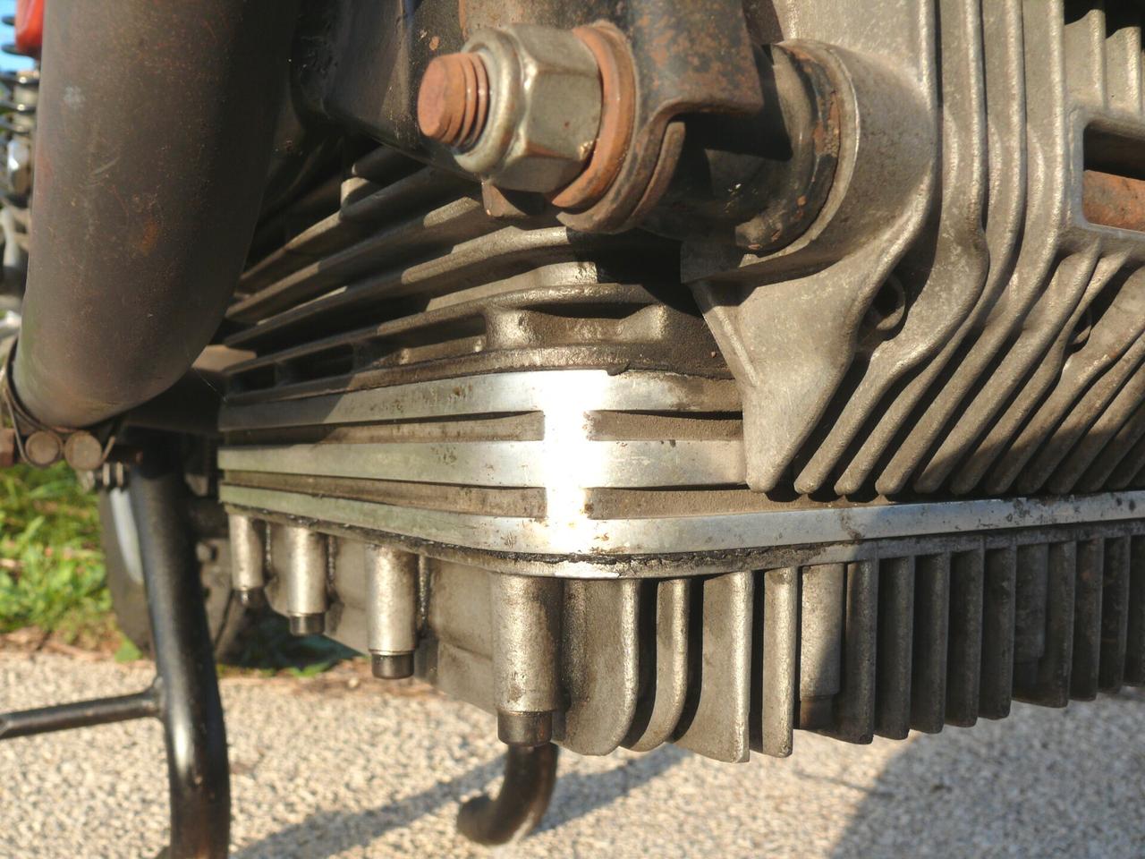 Moto Guzzi V7 SPORT (M1225)