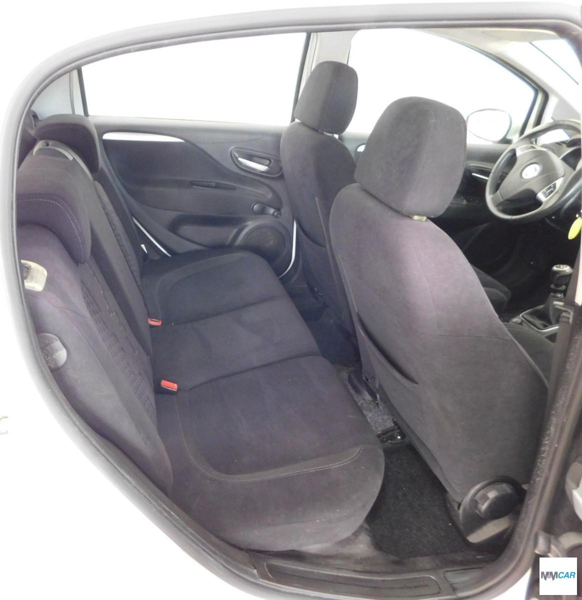 FIAT - Punto - 1.2 8V 5p. Lounge