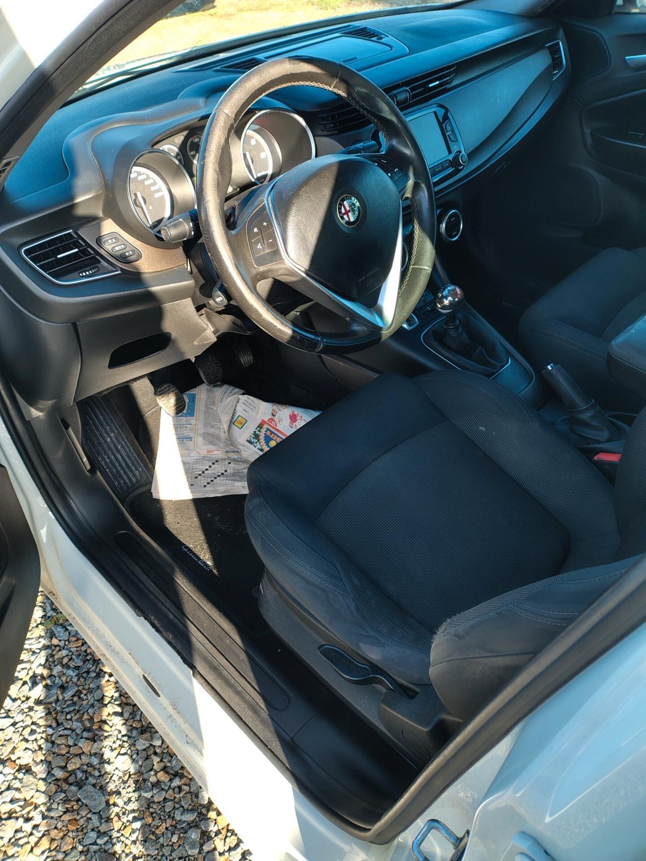 Alfa Romeo Giulietta 2.0 JTDm-2 150 CV Exclusive