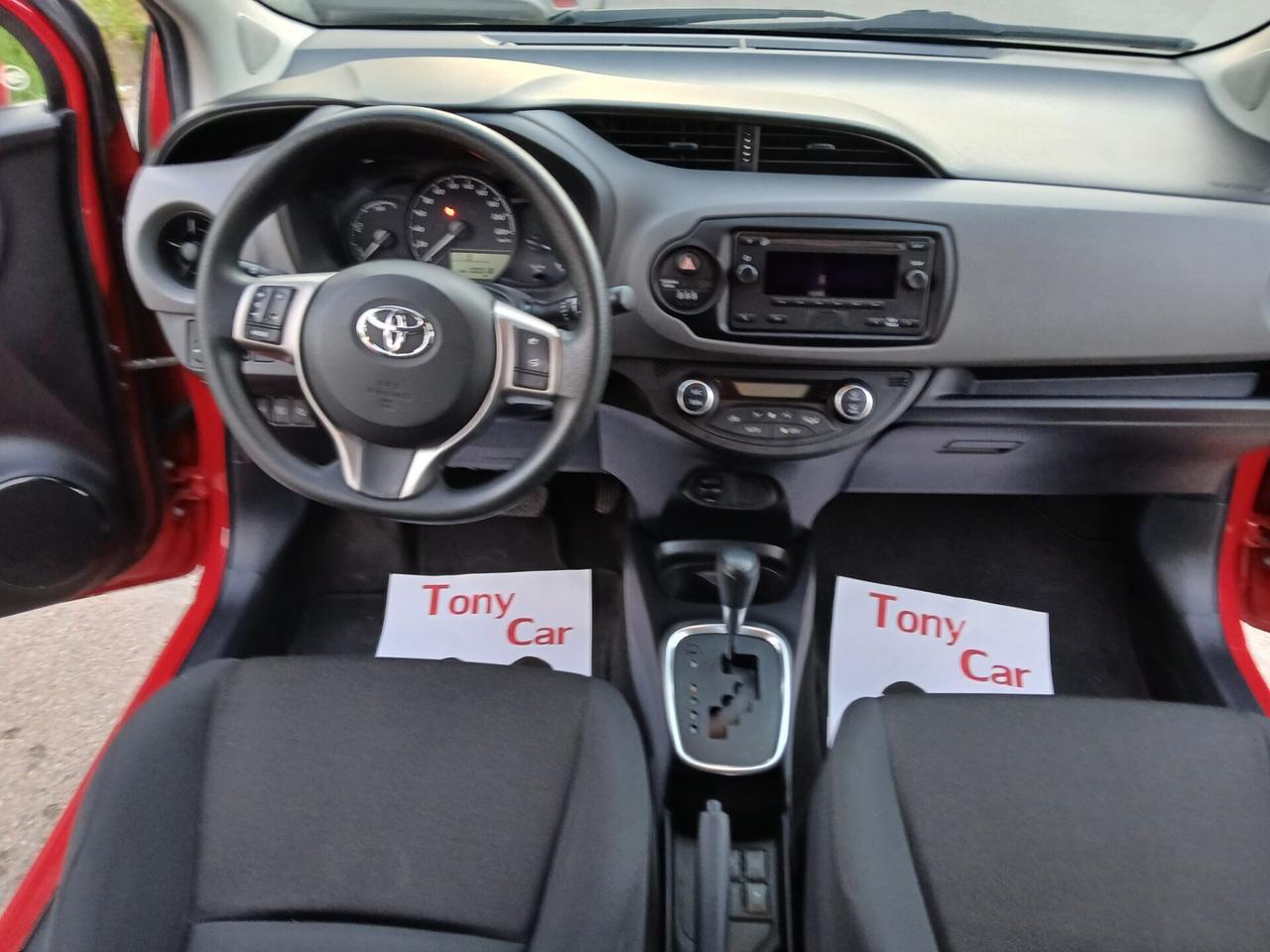 Toyota Yaris 1.5Hybrid 5 porte 1proprietario NuovA