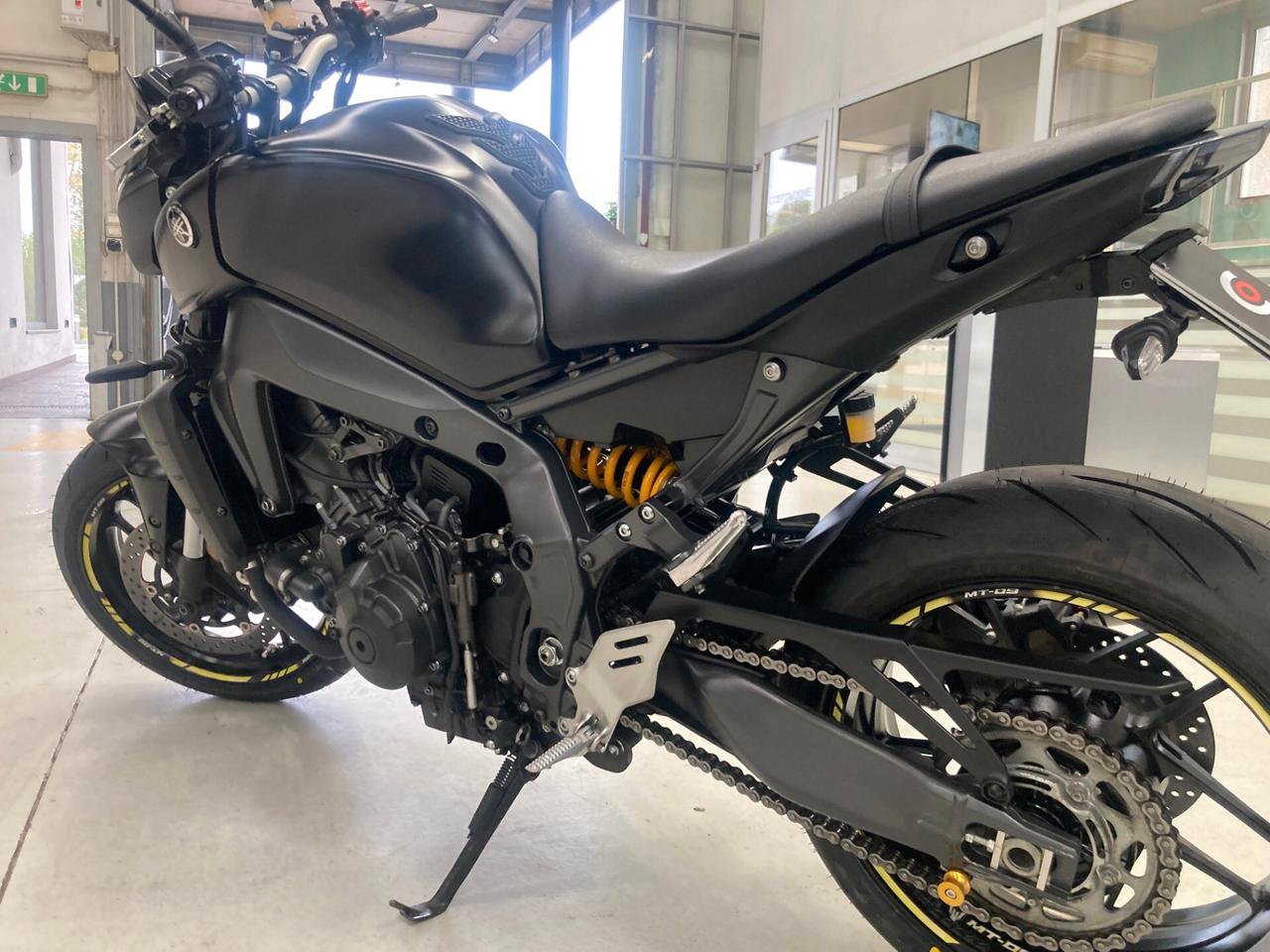 Yamaha MT-09 OHLINS SCARICO E MAPPA