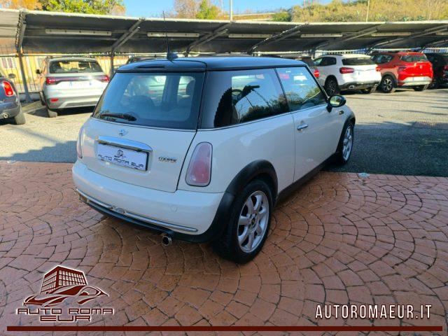 MINI Mini 1.6 16V Cooper