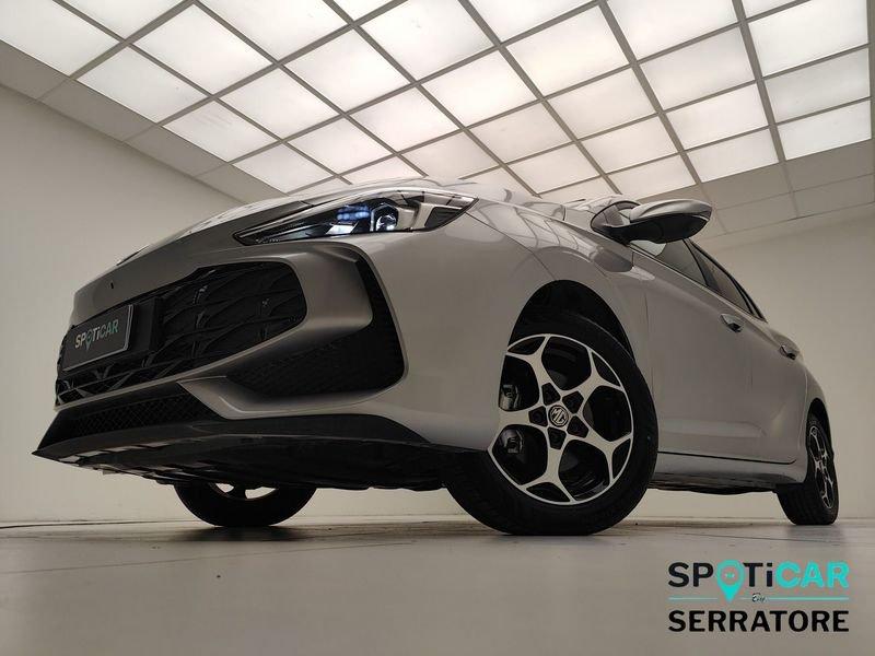 MG MG3 1.5 hybrid+ Luxury auto