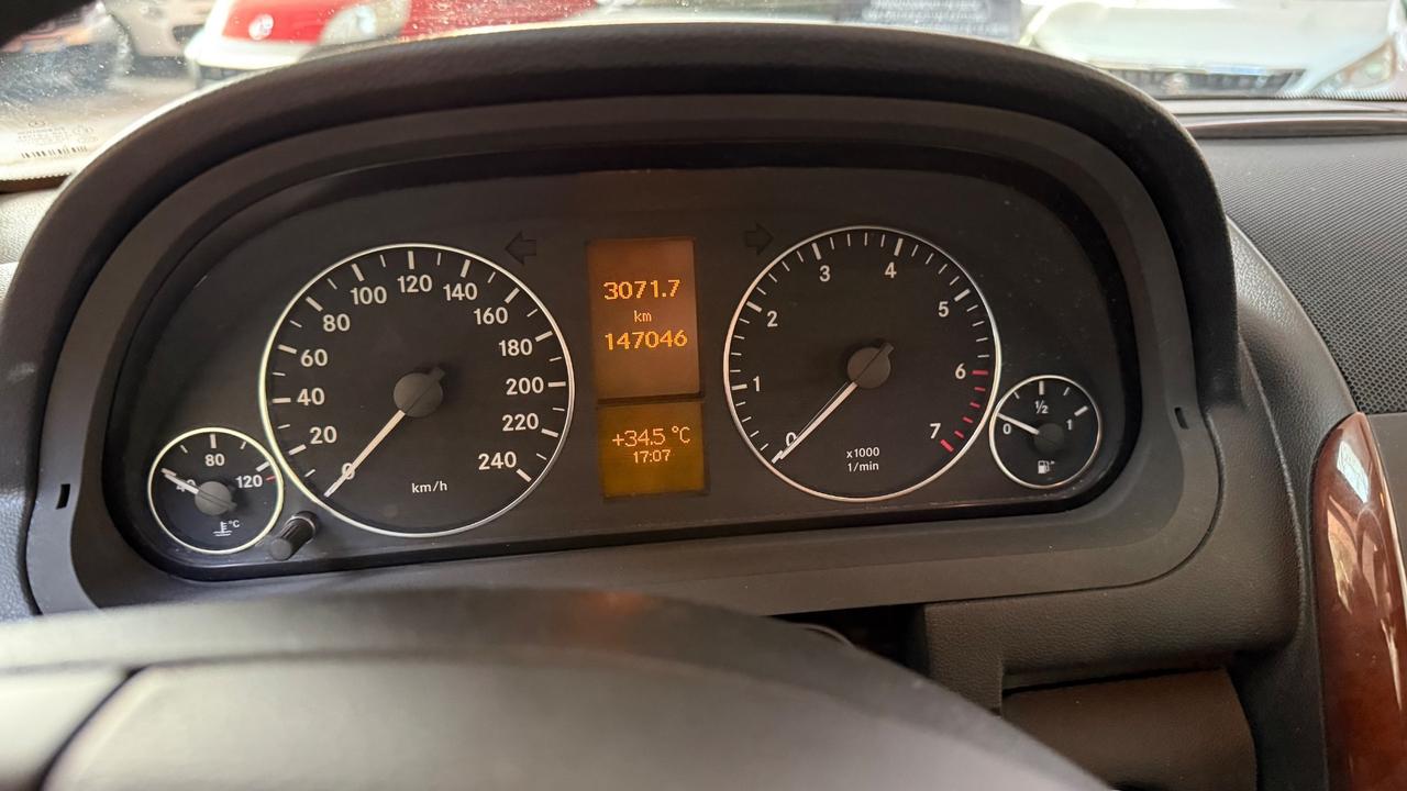 Mercedes-benz A 160 BlueEFFICIENCY Special Edition