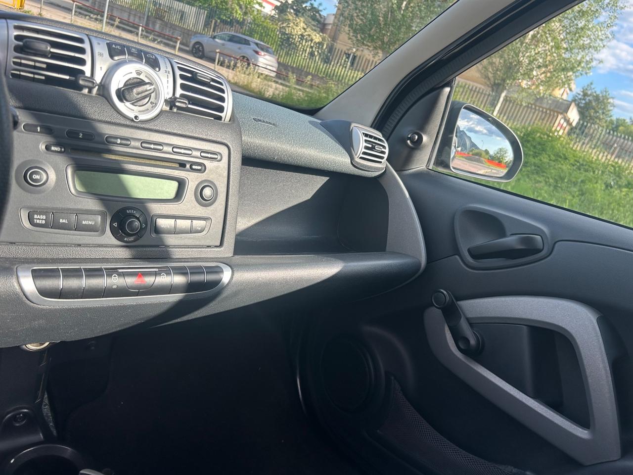 Smart ForTwo 1000 52 kW MHD coupé pure *OCCASIONE*