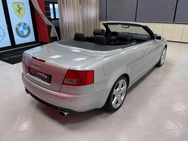 AUDI S4 CABRIO 4.2 V8 QUATTRO