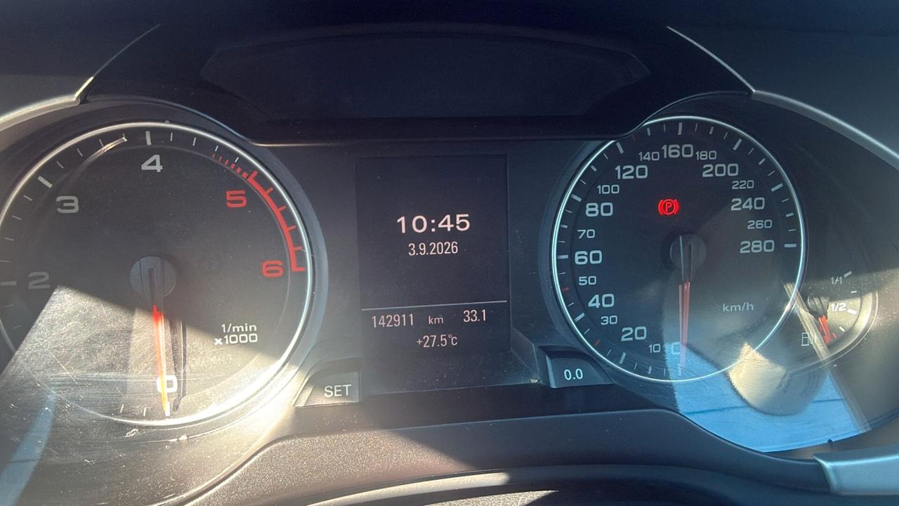 Audi A4 2.0 TDI S-Line Full Optional