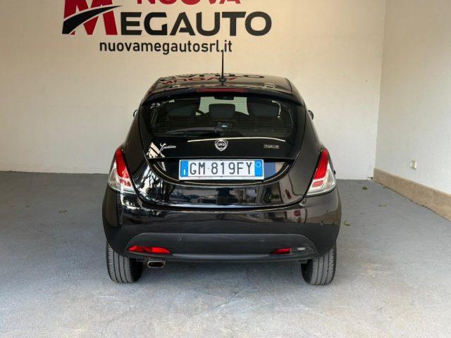 LANCIA Ypsilon 1.0 FireFly 5 porte S&S Hybrid Gold