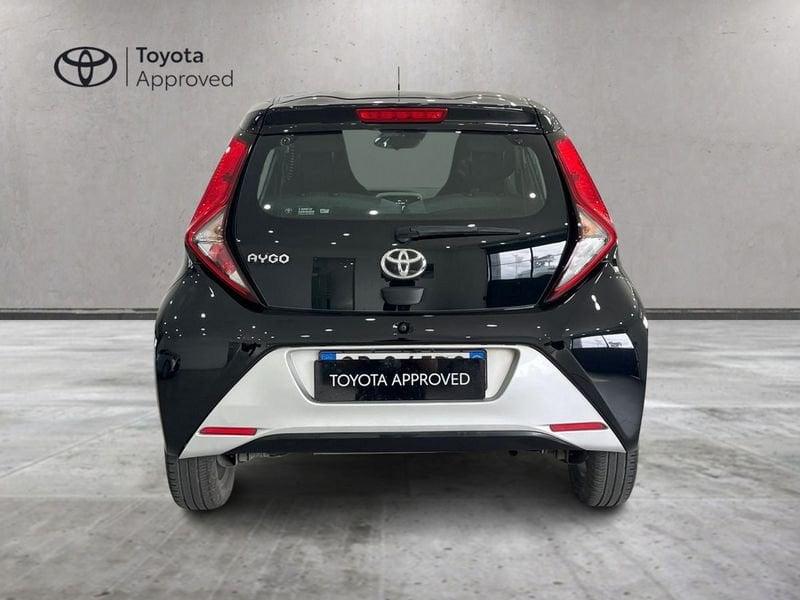 Toyota Aygo Aygo 5p 1.0 x-play 72cv