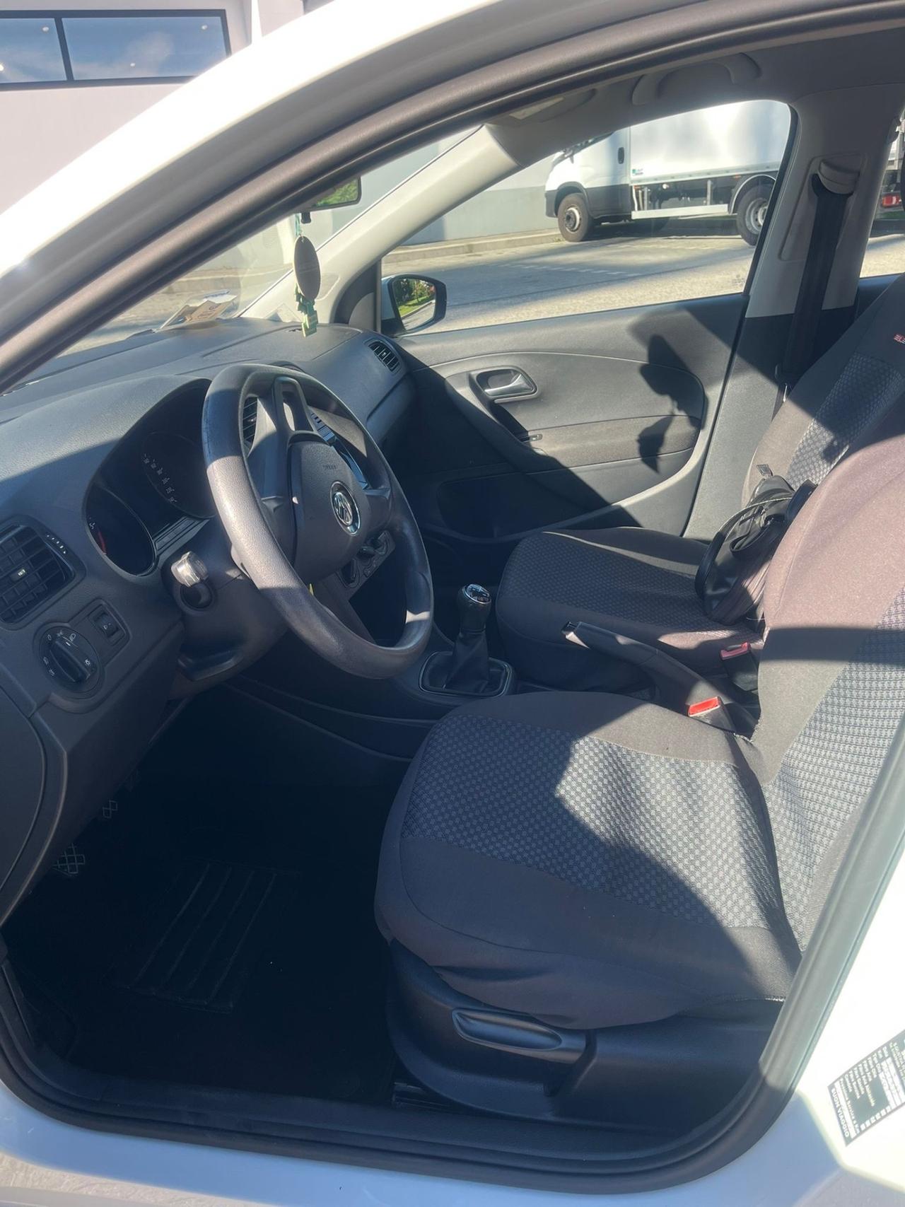 Volkswagen Polo 1.4 TDI 5p. Anno 2015 x neo pat