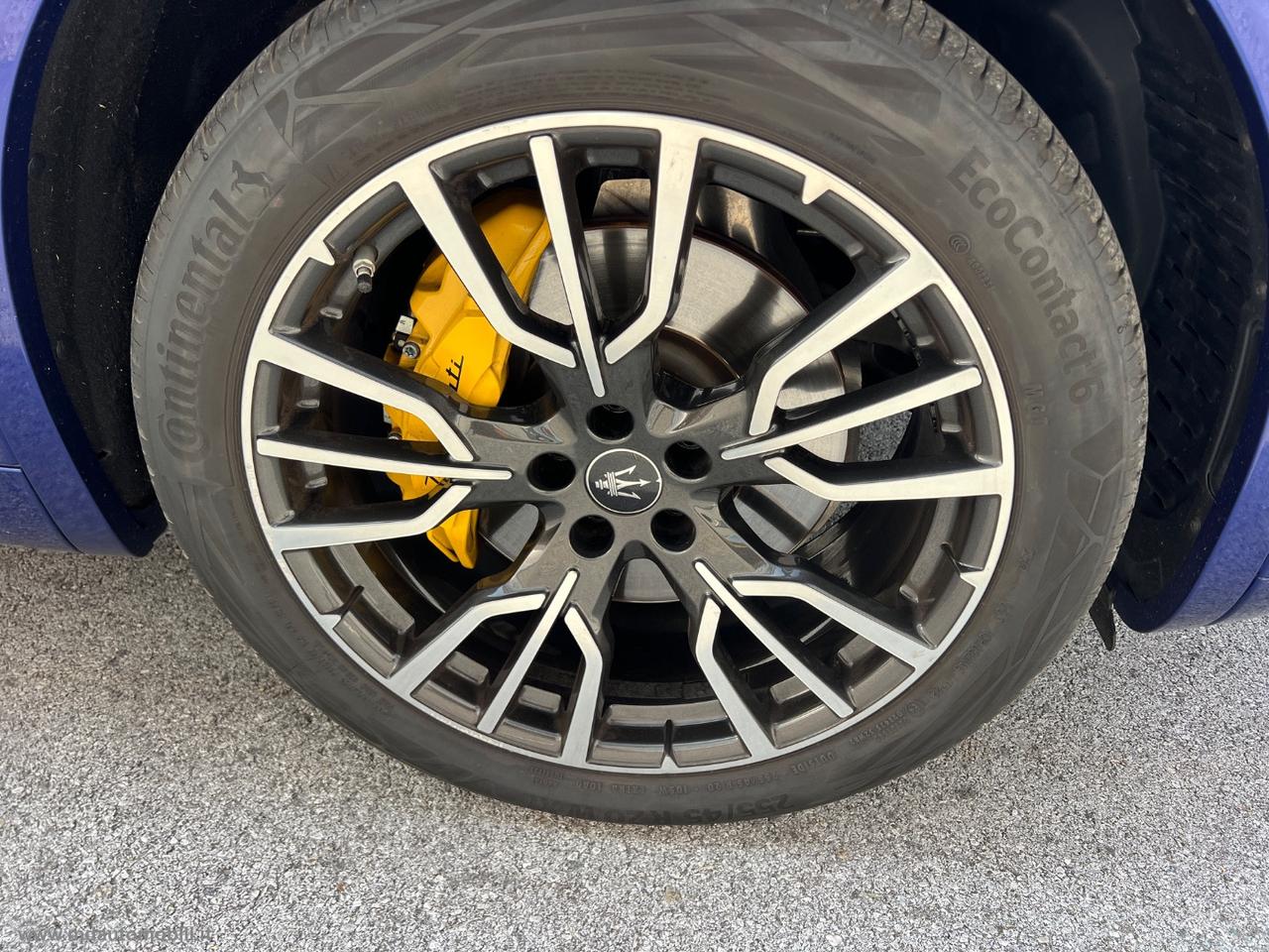 MASERATI 2.0 MHEV 300 CV GT PRIMASERIE IVA ESPOSTA