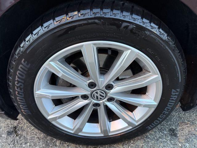 VOLKSWAGEN Passat Variant 1.6 TDI SCR DSG Business BMT HIGHLINE FULL