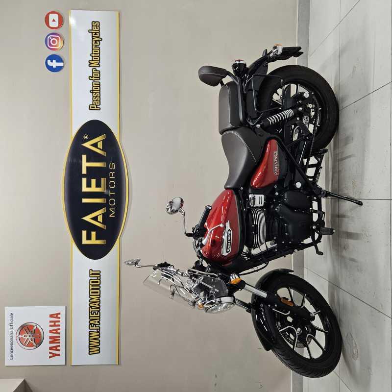 Royal Enfield Meteor 350 - 2024