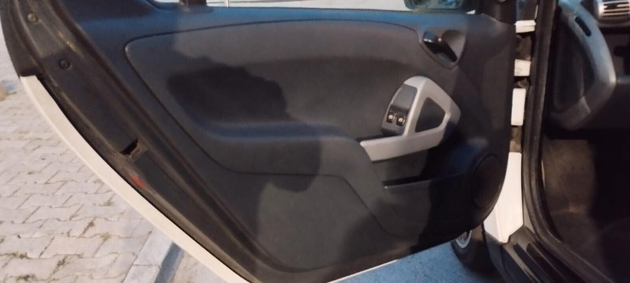 Smart ForTwo 800 33 kW coupé pulse cdi