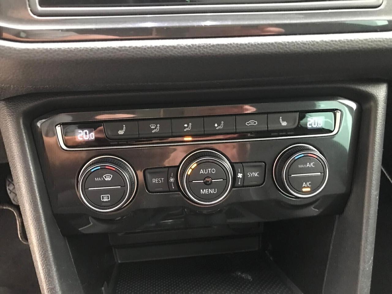 Volkswagen Tiguan 2.0 TDI 150CV CARAT TETTO, PELLE,LED
