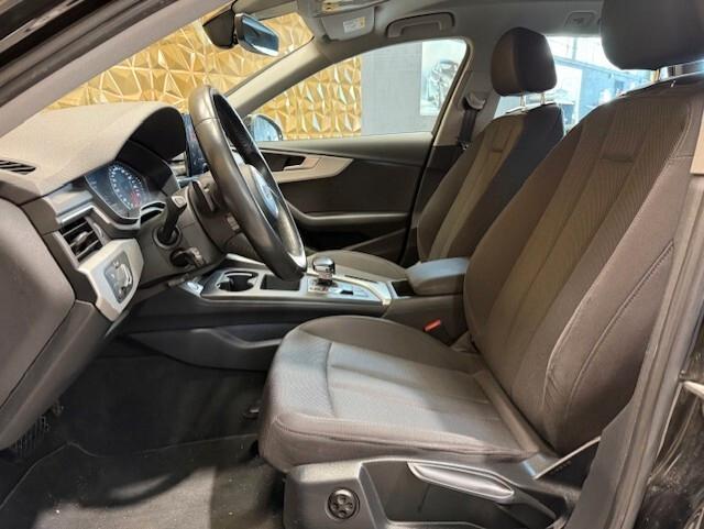 Audi A4 Avant 40 TDI quattro S tronic Business