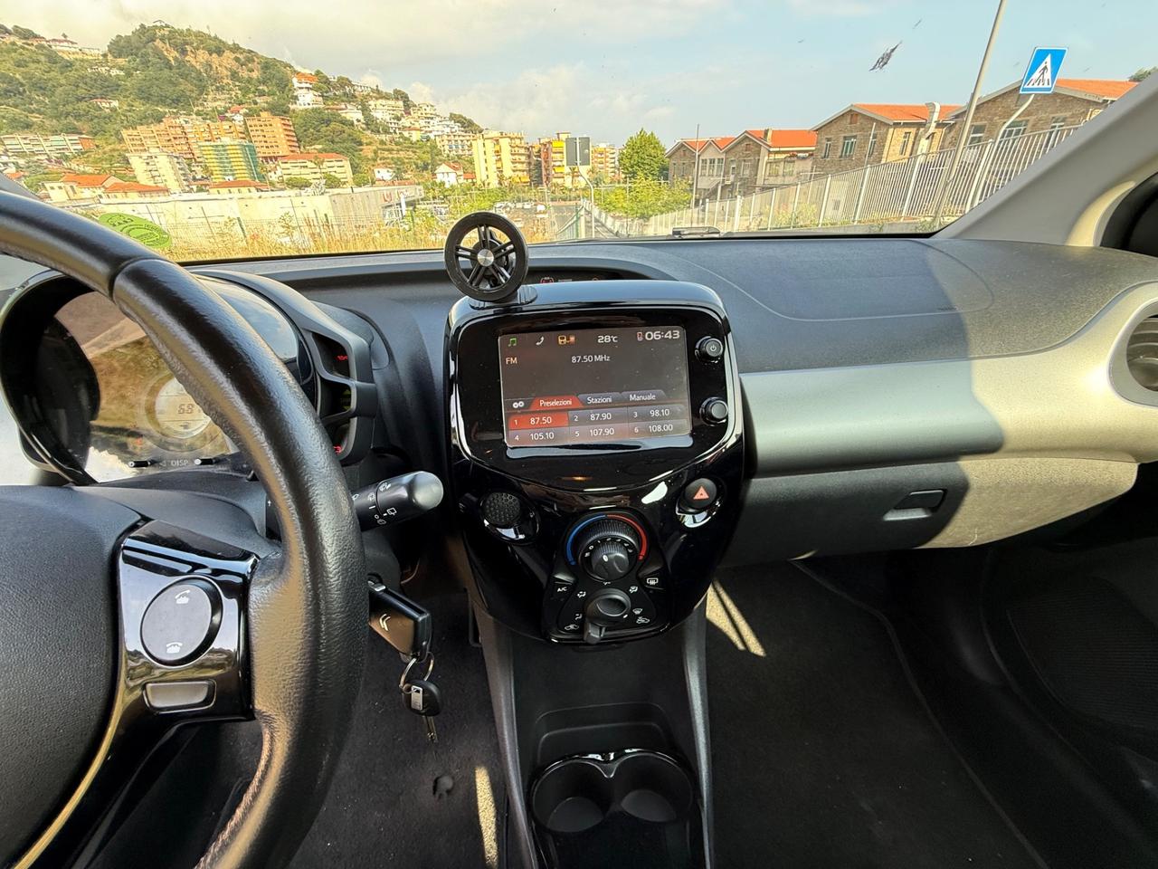 Citroen C1 VTi 68 ETG 5 porte Feel AUTOMATICA