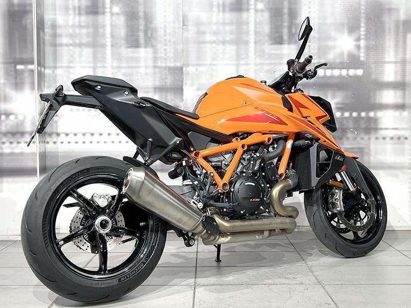 KTM 1390 Super Duke R