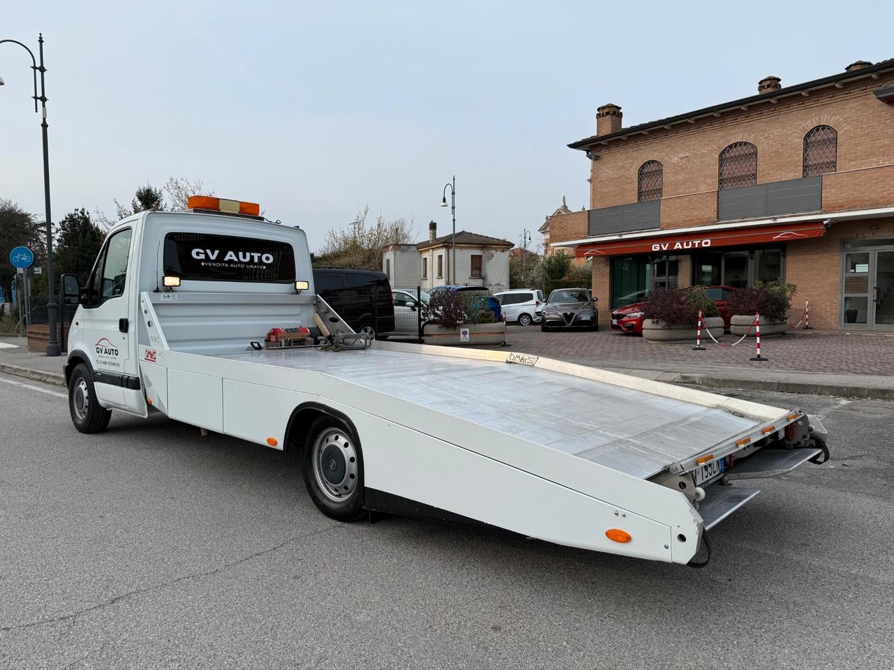 CARRO ATTREZZI PATENTE B