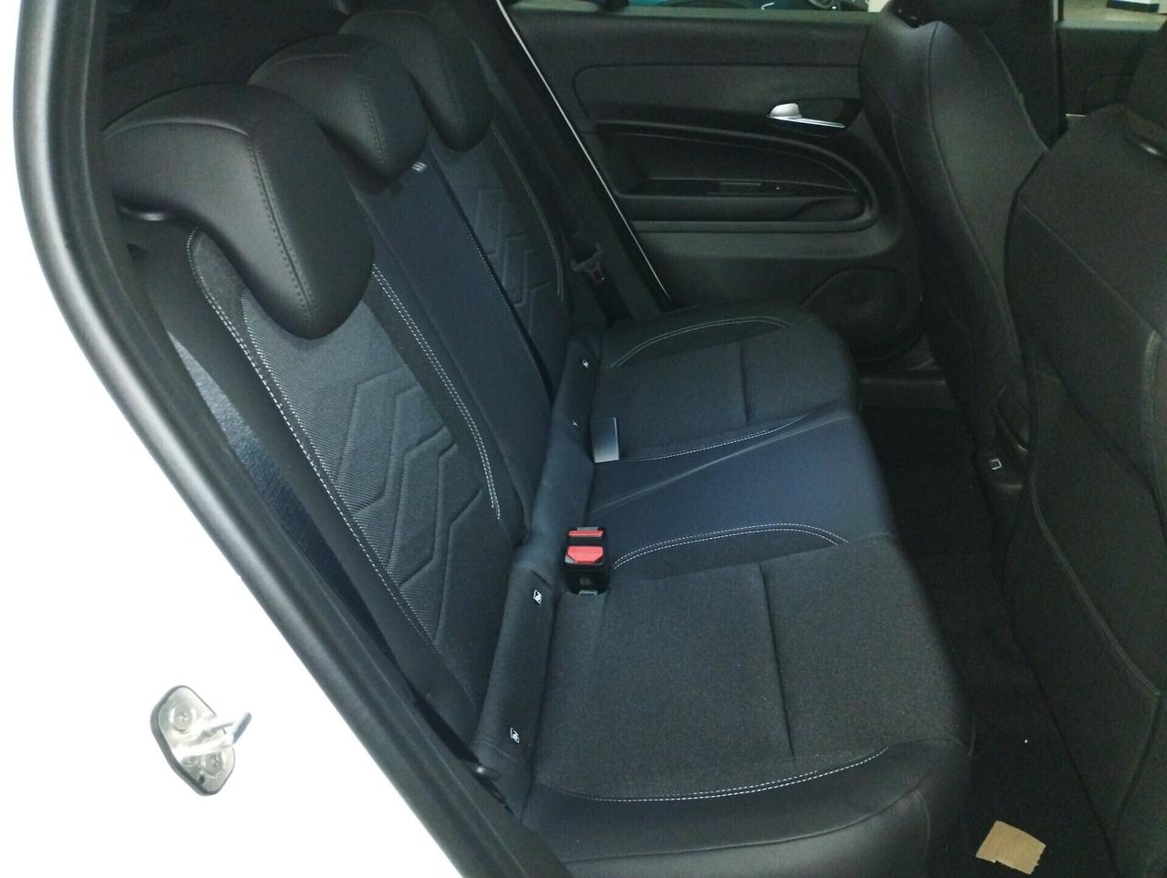 Jeep Avenger 1.2 Turbo 100 CV Summit