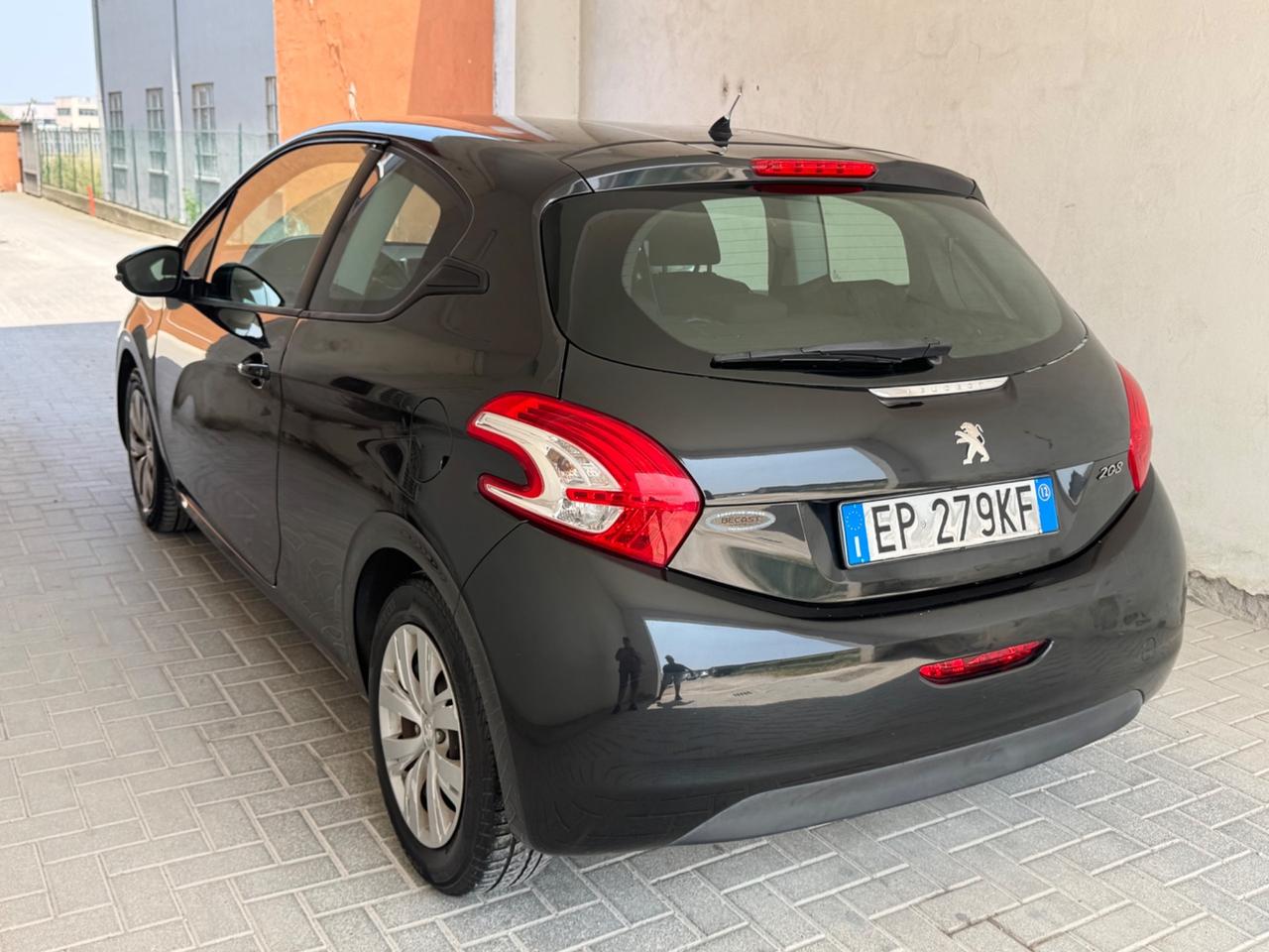 Peugeot 208 1.2 VTi 82 CV , CINGHIA ROTTA