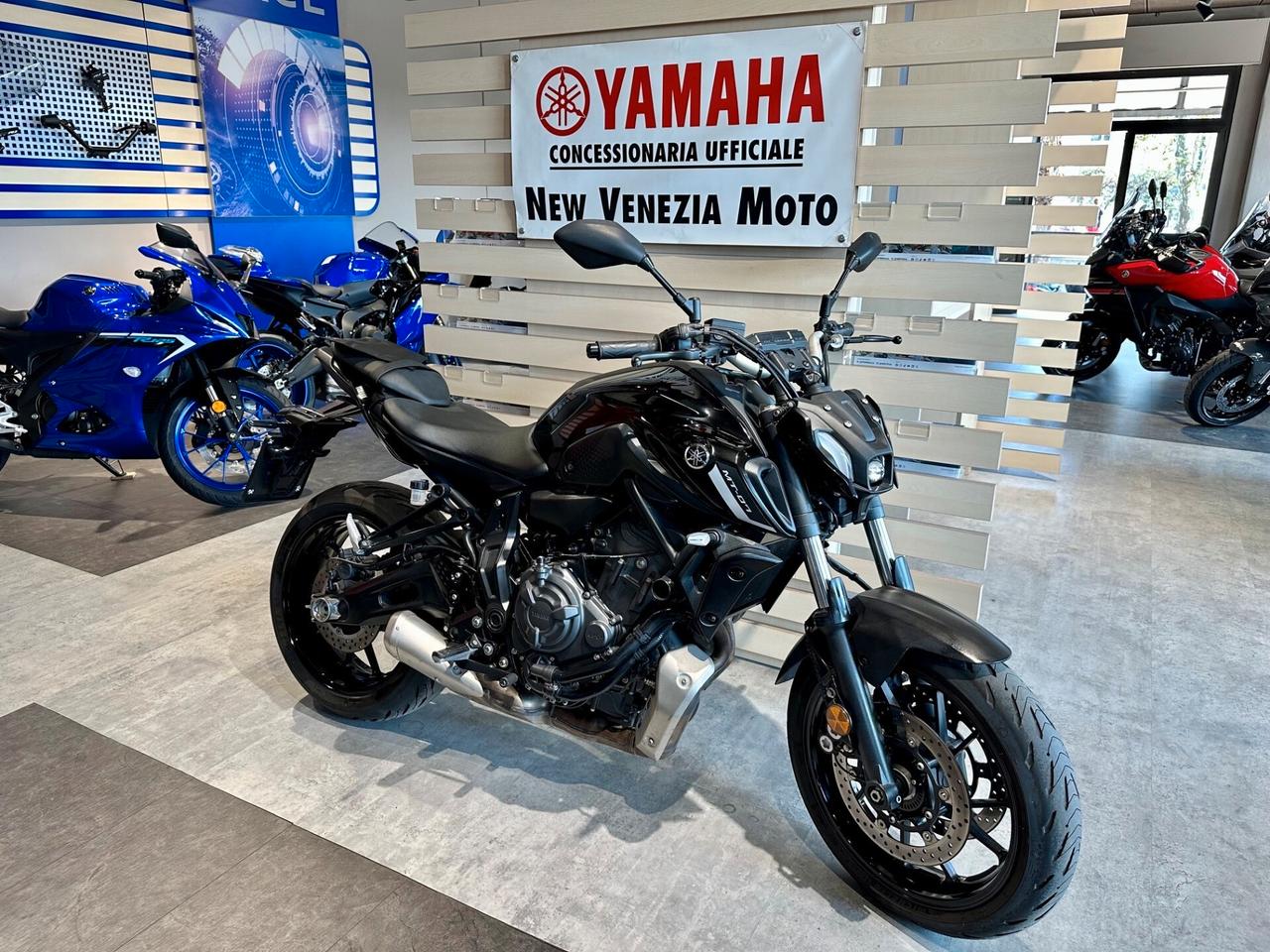 Yamaha MT-07 PURE 35KW -2024