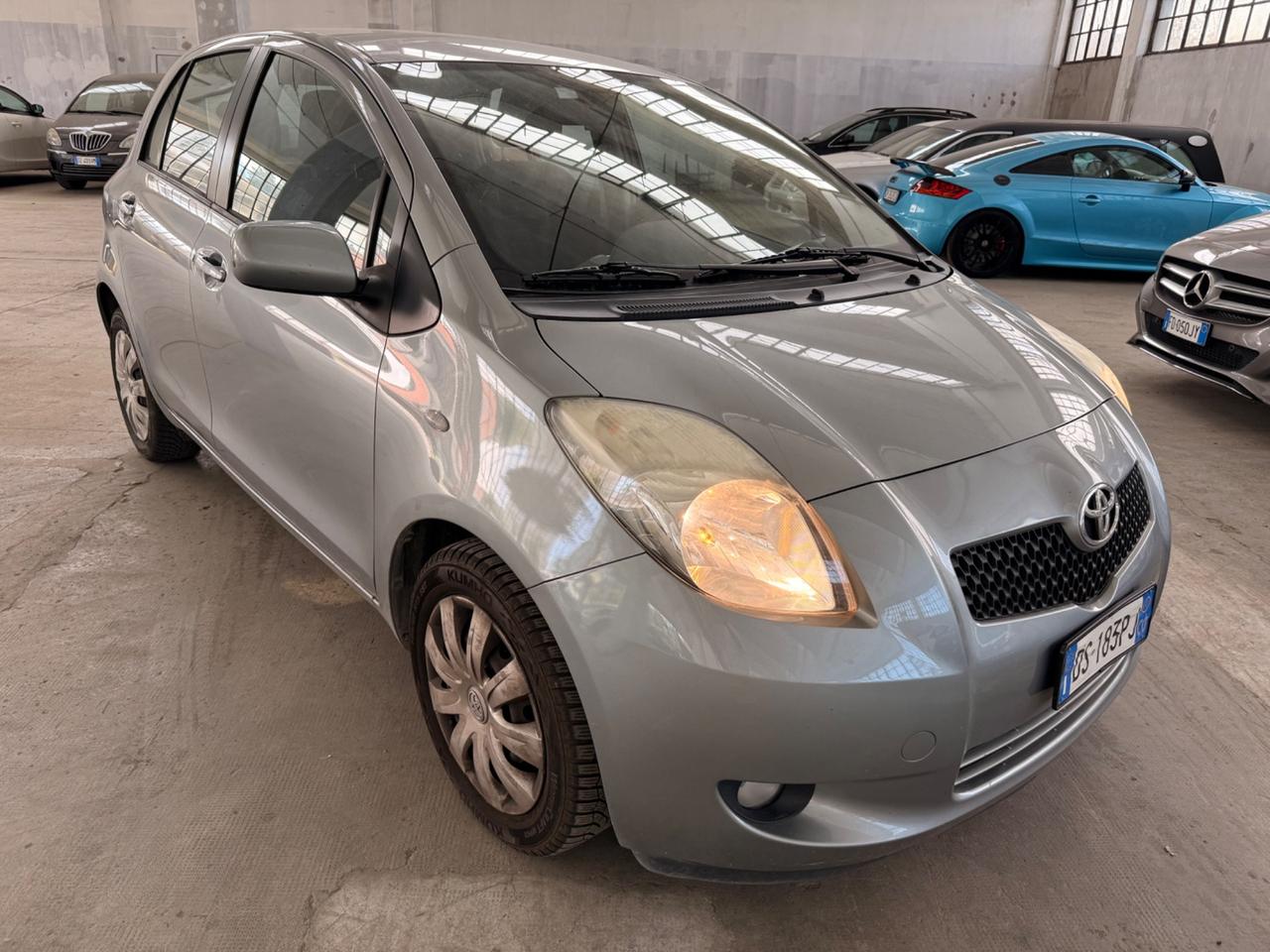Toyota Yaris 1.3 5 porte Navi